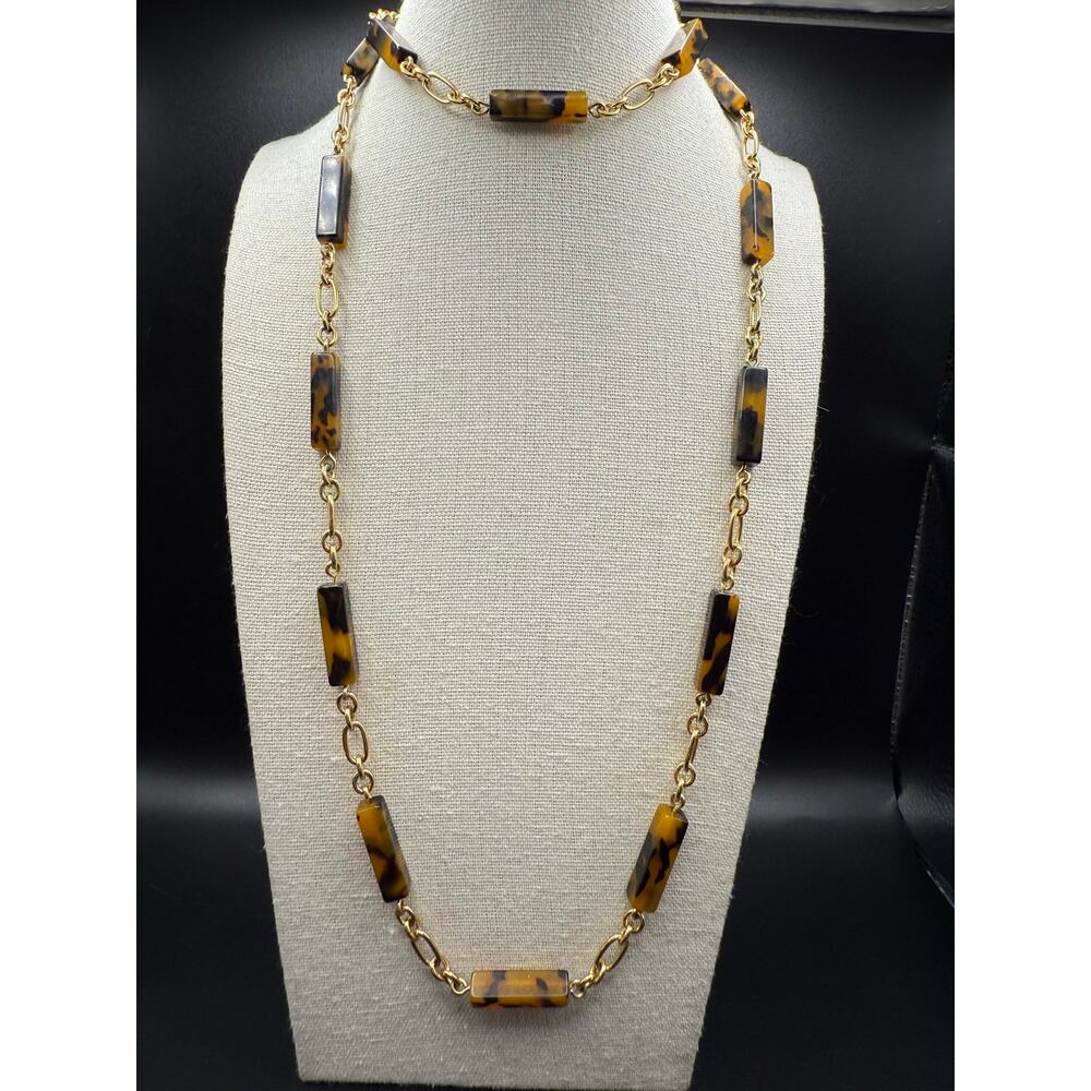 J Crew Retired Gold Tone and Faux Tortoise Chain Necklace - Picture 3 of 4